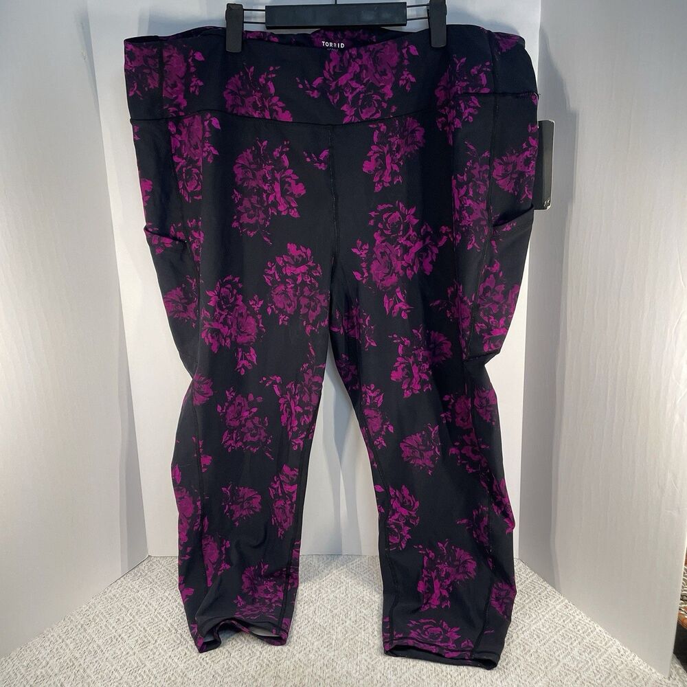 Torrid Womens 5 Active Hi Rise Leggings w Pockets Floral Pattern NWT